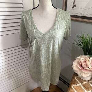 Z SUPPLY Womens T-Shirt Medium Green Pocket V-Neck Slouchy Relaxed Fit Minimal